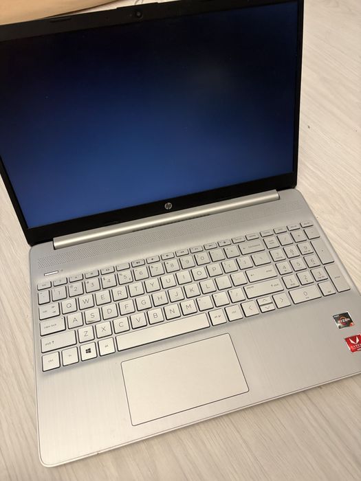 Laptop HP 15s-eq0016nw