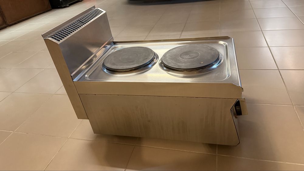 Fogao profissional, 2 bocas, placa eletrica.