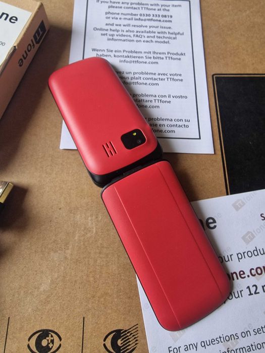 мобільний телефон жабка розкладачка TTfone Flip TT140