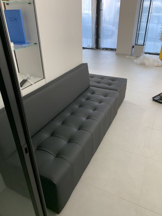Диван офісний салон ресторан кафе кухню