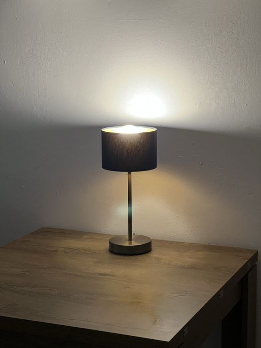 Elegancka Lampka Nocna/Stołowa
