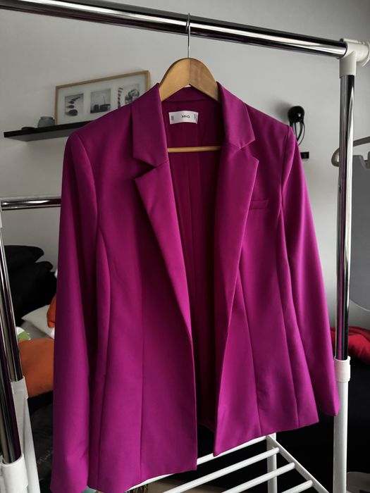 Піджаки різних кольорів розмір S