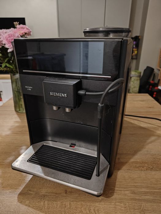 Ekspres do kawy Siemens EQ. 6 PLUS S100