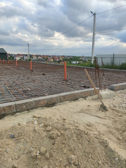 Надаєм послуги :Монолітні роботи Особняки