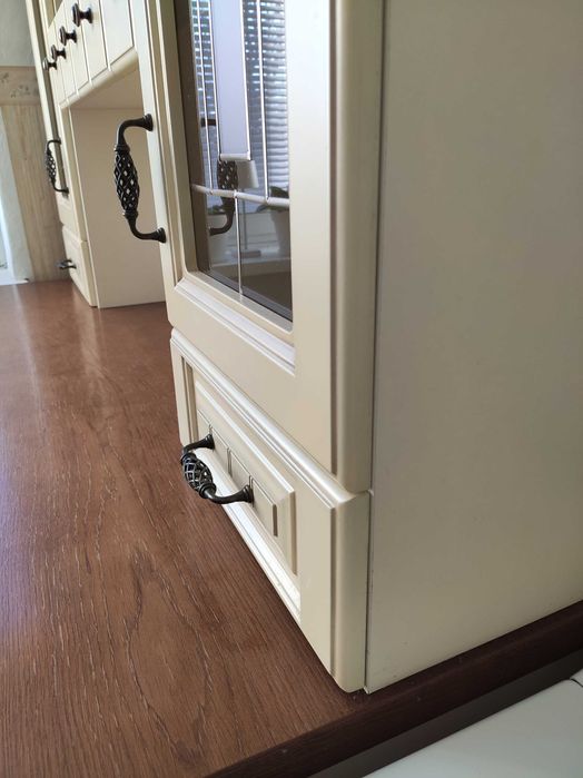 kredens kuchenny - styl angielski