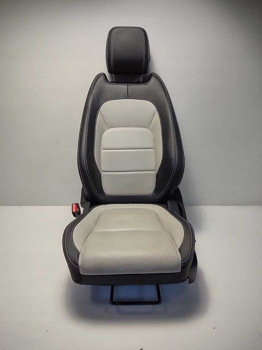 Салон Сидіння Диван Шкіряний комплект Jaguar XE X760 Салон Ягуар ХЕ