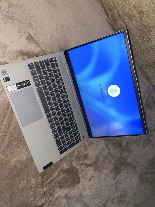 Ноутбук Lenovo ideapad 5. Intel i7 16gb 512gb Iris graphics