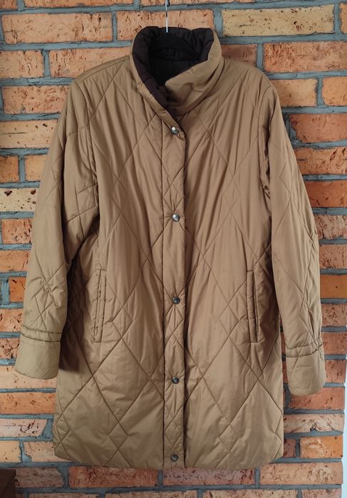 Beżowa długa kurtka