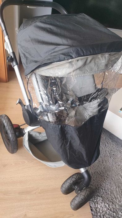 Carrinho de Bebé Quinny + Babycoque Cybex – Excelente Estado