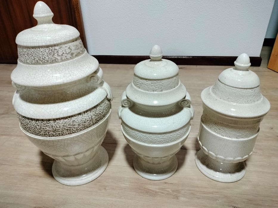 Vendo 3 jarras de decoração