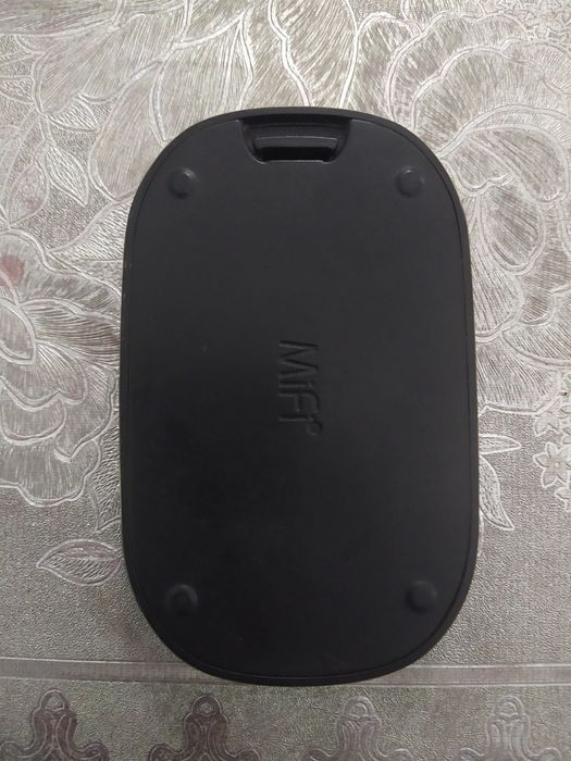 Мобільний 3G роутер Novatel MiFi 5510L