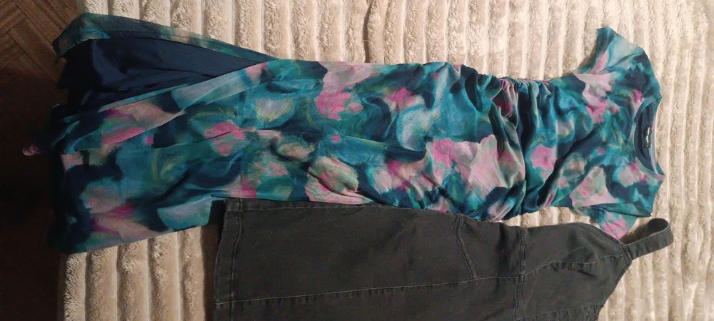 Продам речі.сукні,плаття,туніки, спідниці,сарафан,топ,блузи.