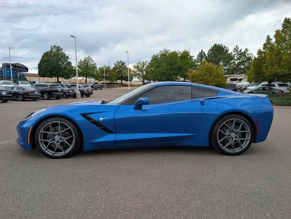 Chevrolet Corvette Stingray Z51      2014