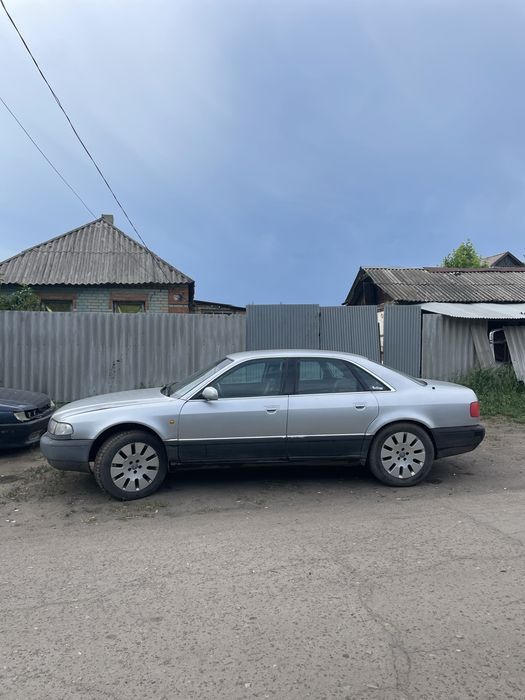 Audi A8 3.7 Quattro