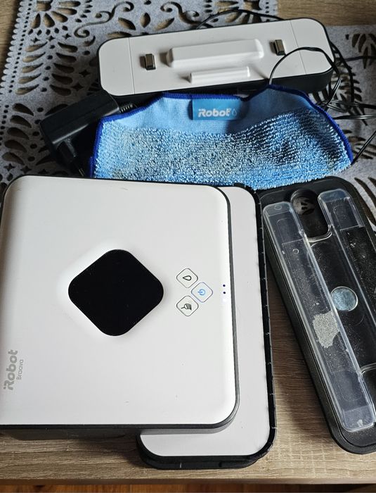 Irobot roomba 866 +irobot braava Turbo Charge Cradle