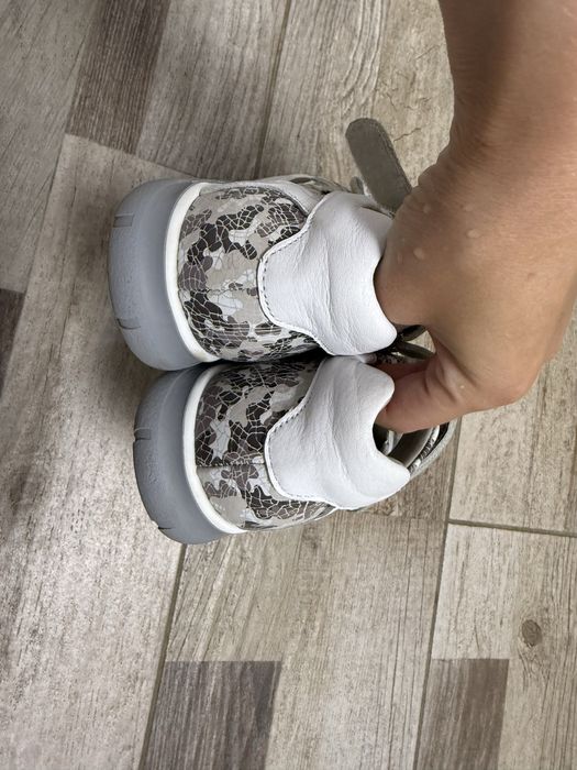 Шкіряні анатомічні tutubi босоніжки боссоножки кожаные ориопедичні