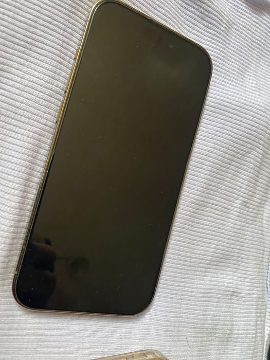 Iphone 14 pro bateria 98%