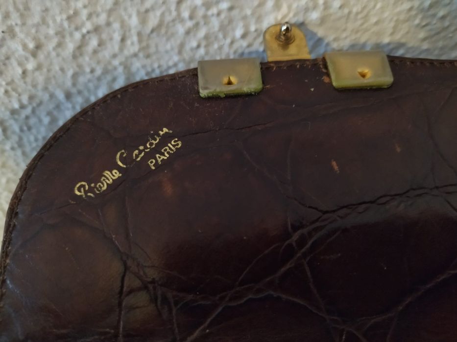 Bonita mala vintage executiva de pele Pierre Cardin