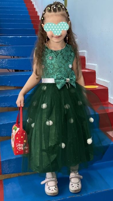 Сукня,плаття святкове,весняне "Весни",новорічне "Ялинки"  110р.-116