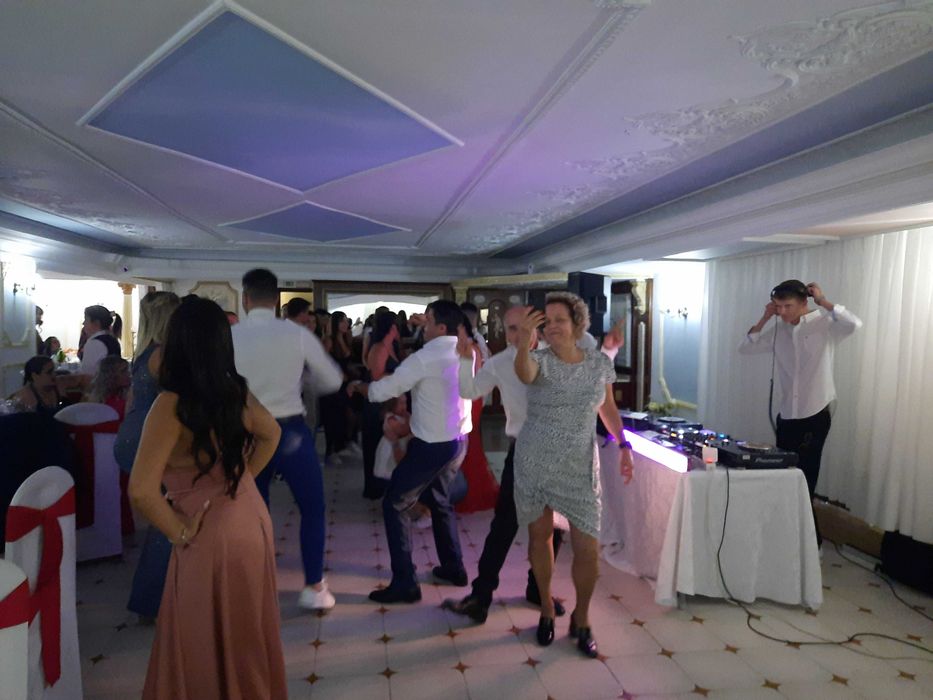 Animação Dj Aluguer Som Iluminação