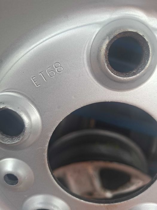 Диски металеві Fiat Ducato -- 5/130 R16 6J ET68.