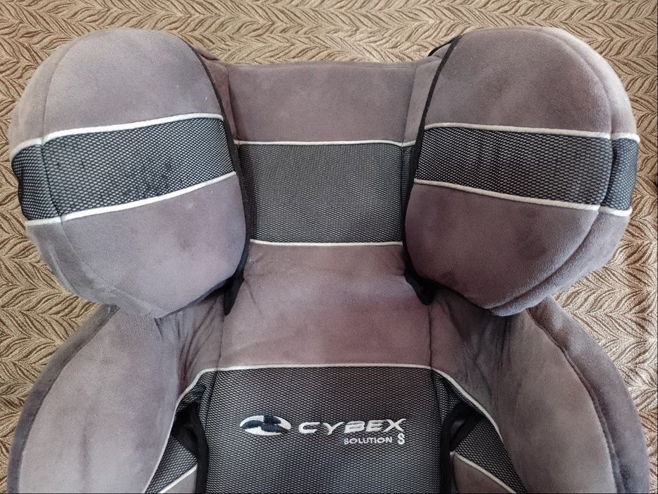 Дітяче автокрісло Cybex Solution S (15-36 кг)