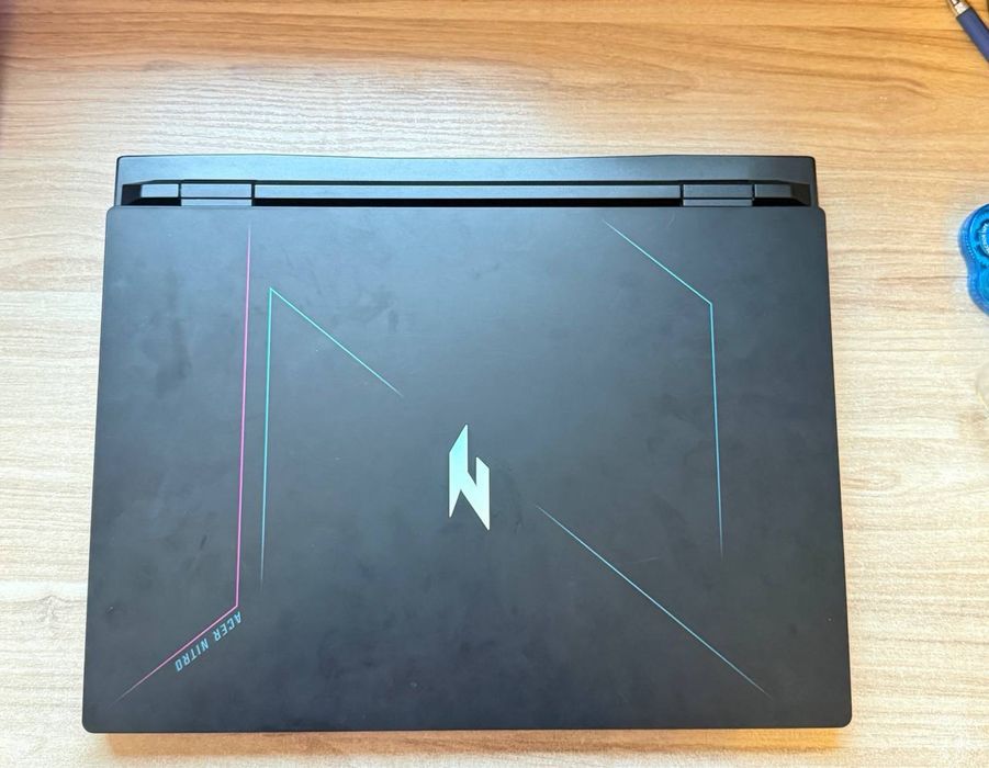 Ноутбук acer nitro 16