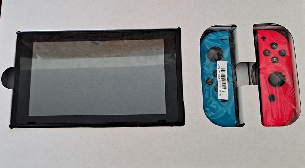 Nintendo Switch quase nova à venda