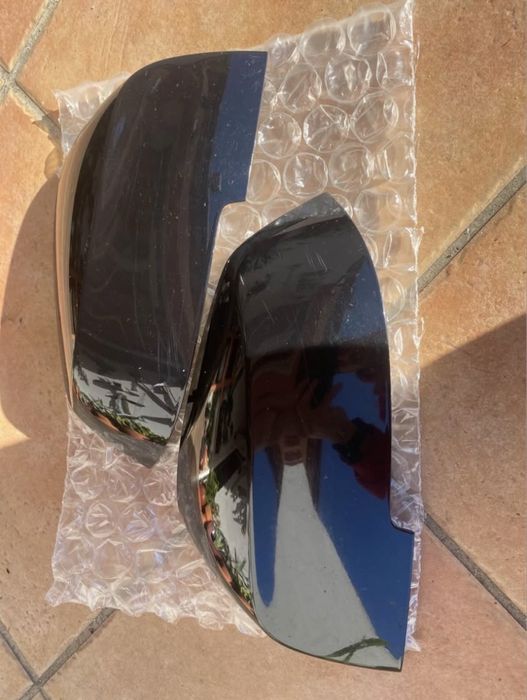 Capa espelho retrovisor BMW Série 1 Branco e Preto