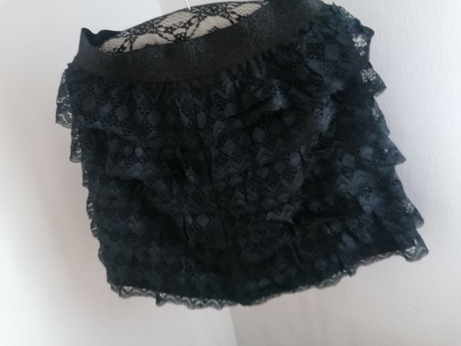 Spódniczka koronka L/40