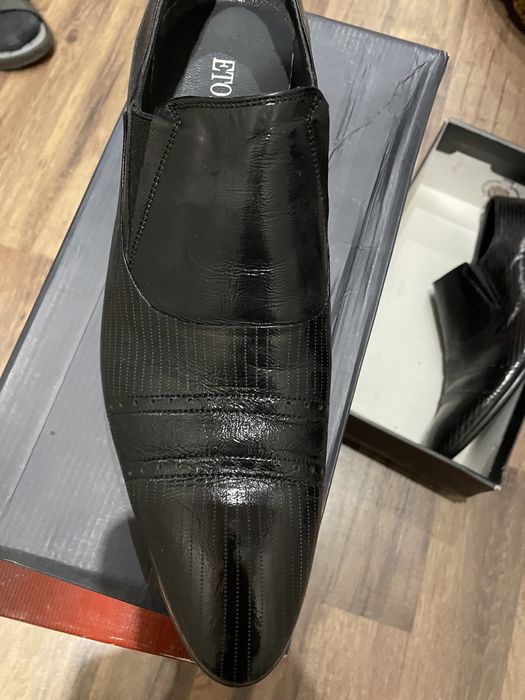 Продам туфлі чоловічі нові