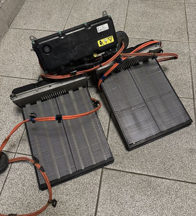 Хітер, PTC‑нагрівач салону Tesla Model 3