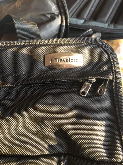 Сумка для путешествийTravelpro