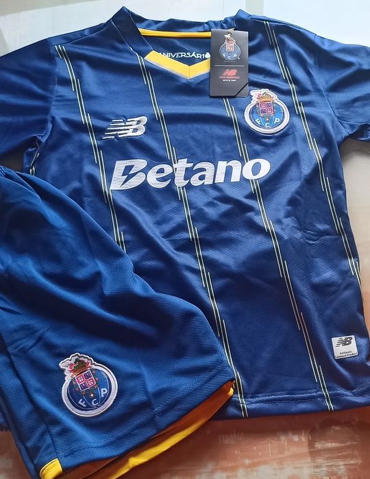 Promoção Conjuntos infantis FC Porto, 5 a 13 anos
