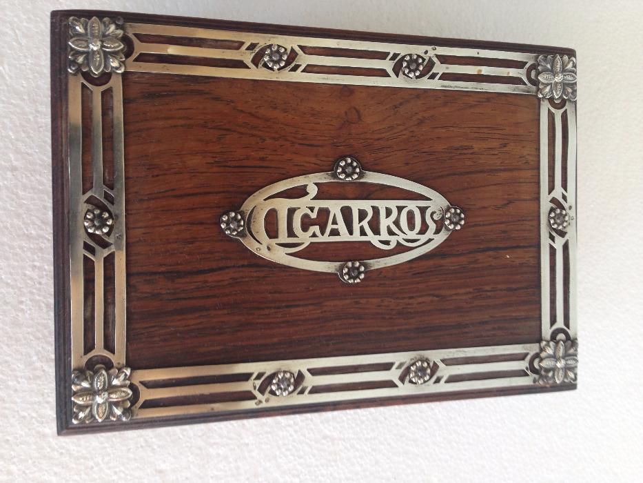 caixa cigarreira pau santo e prata