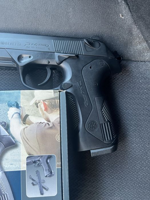 Pistola de Pressão Beretta PX4 Storm CO₂ 4,5mm + Kit Completo
