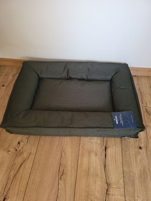 Wodoodporne legowisko zewnętrzne dla psa Nomad Tales Spirit Forest Nig