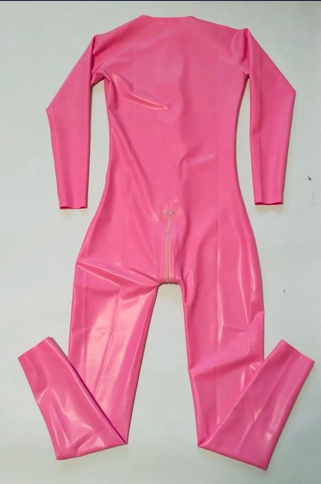 927/ OD RĘKI damski S różowy catsuit kombinezon CHLOROWANY lateks 0,4