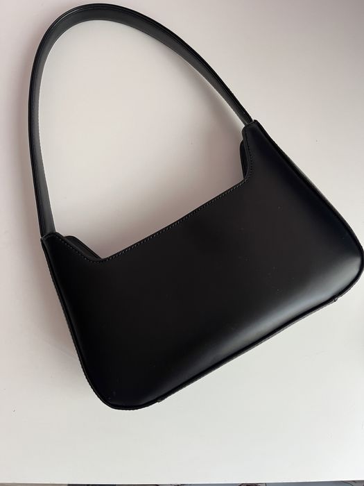 Czarna torebka Kazar