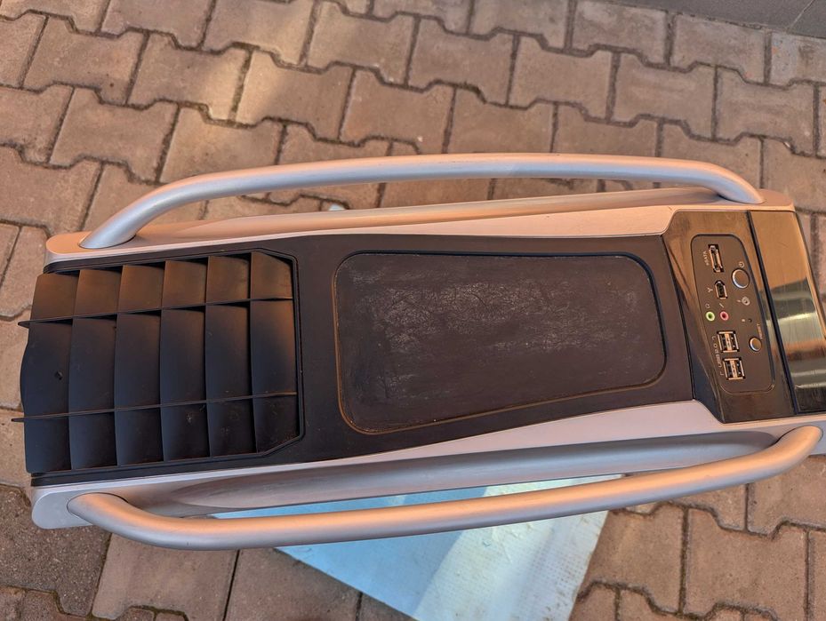 Корпус Cooler Master Cosmos 1000