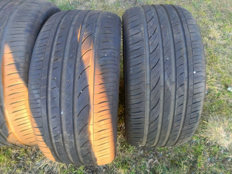 Opony letnie 245/40  r18