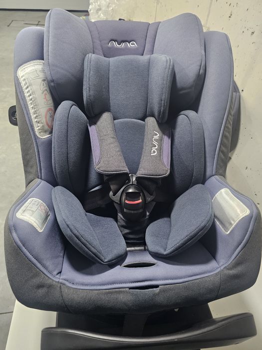 Cadeira Auto rotatina Nuna Prym isofix com capa nova