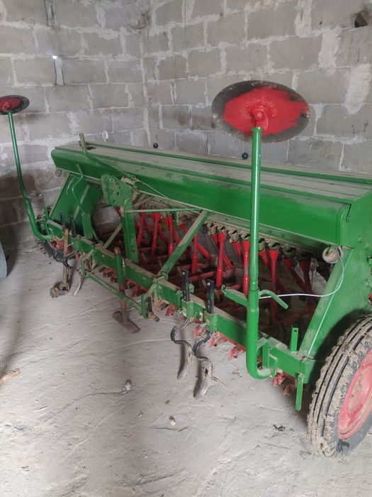 Siewnik Hassia DU 300