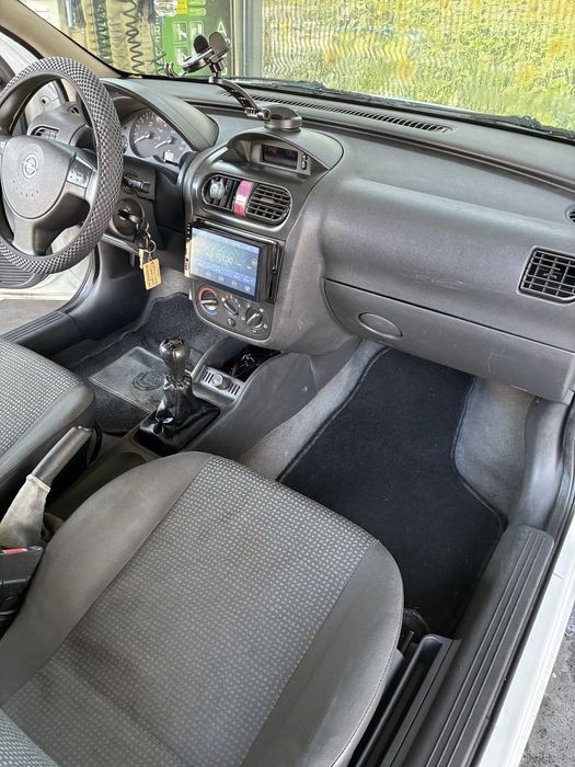 Opel Corsa 1.3 Cdti comercial