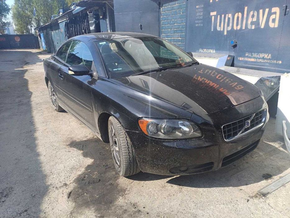 Крыло переднее левое правое Volvo C70 2006-2009