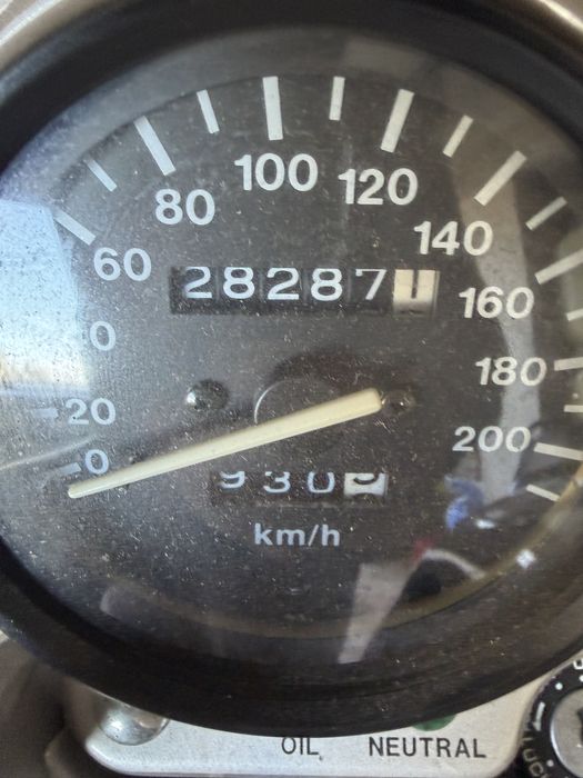 Moto suzuki Gs500E