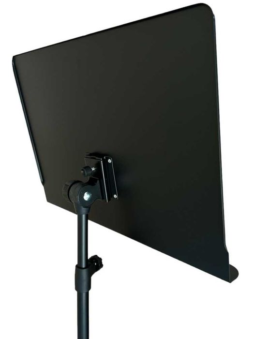 Solidny i profesjonalny pulpit do nut z pełną płytą. NEXON KSN-200 U