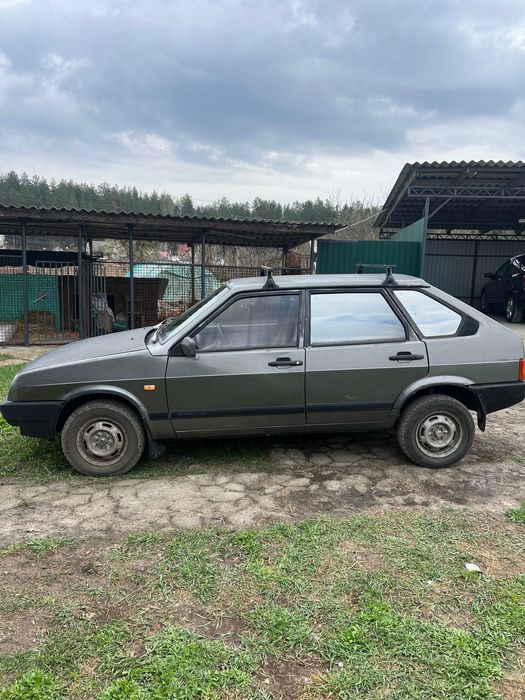 Продам авто ваз 2109