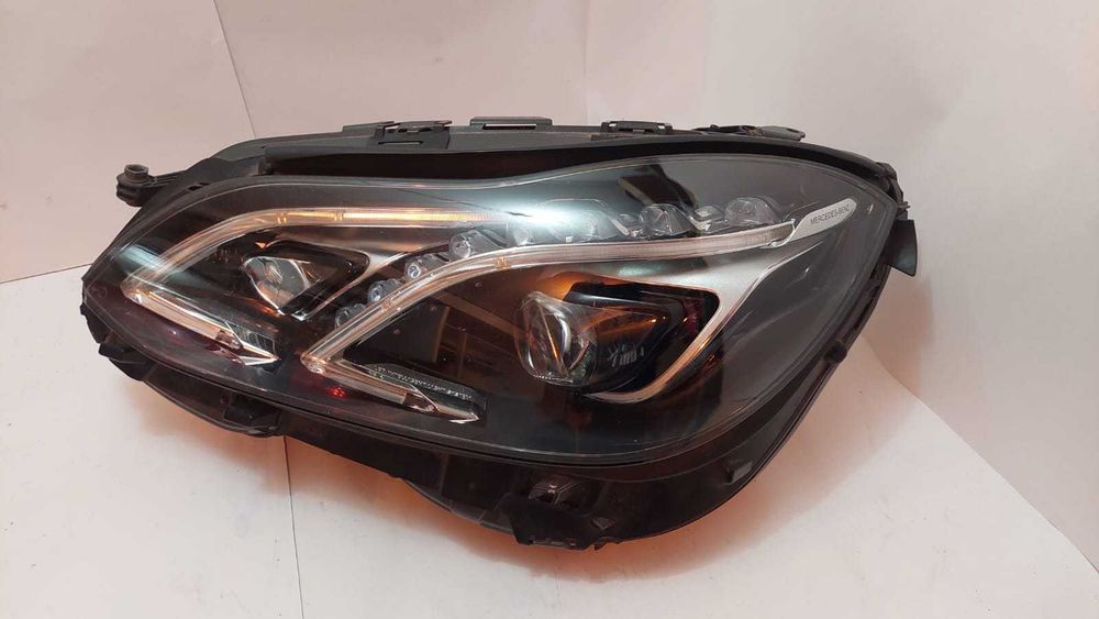 Mercedes E-Klasa W212 Lift lampa lewa Full Led A212820