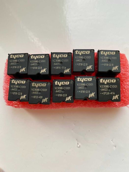 Реле Tyco V23086-C1001-A403 корпус DI